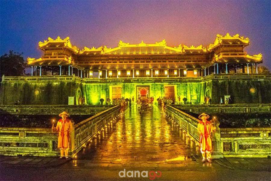 Tour Hồ Chí Minh Đi Đà Nẵng Tour Hồ Chí Minh Đi Đà Nẵng